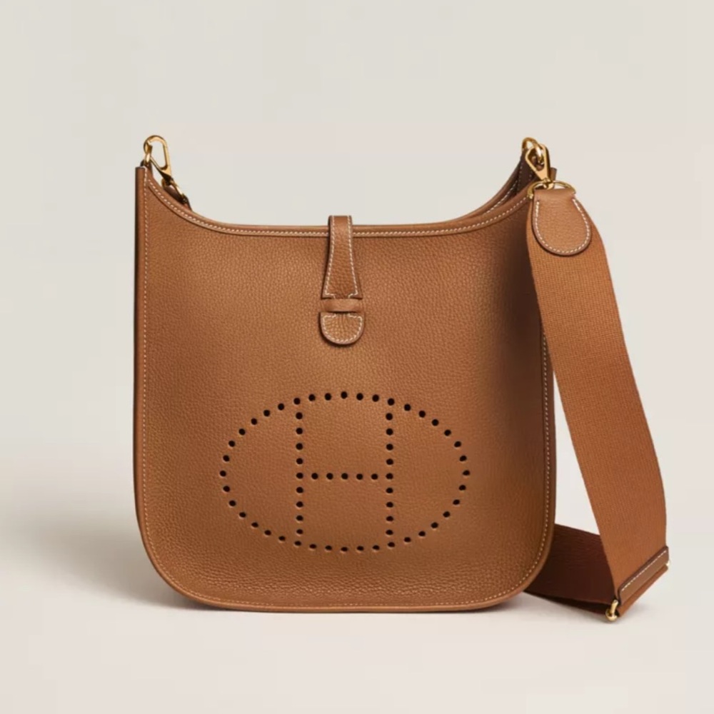 Hermes AUTHENTIC Evelyne GM 33 Bag in Gold Crossbody 🍊